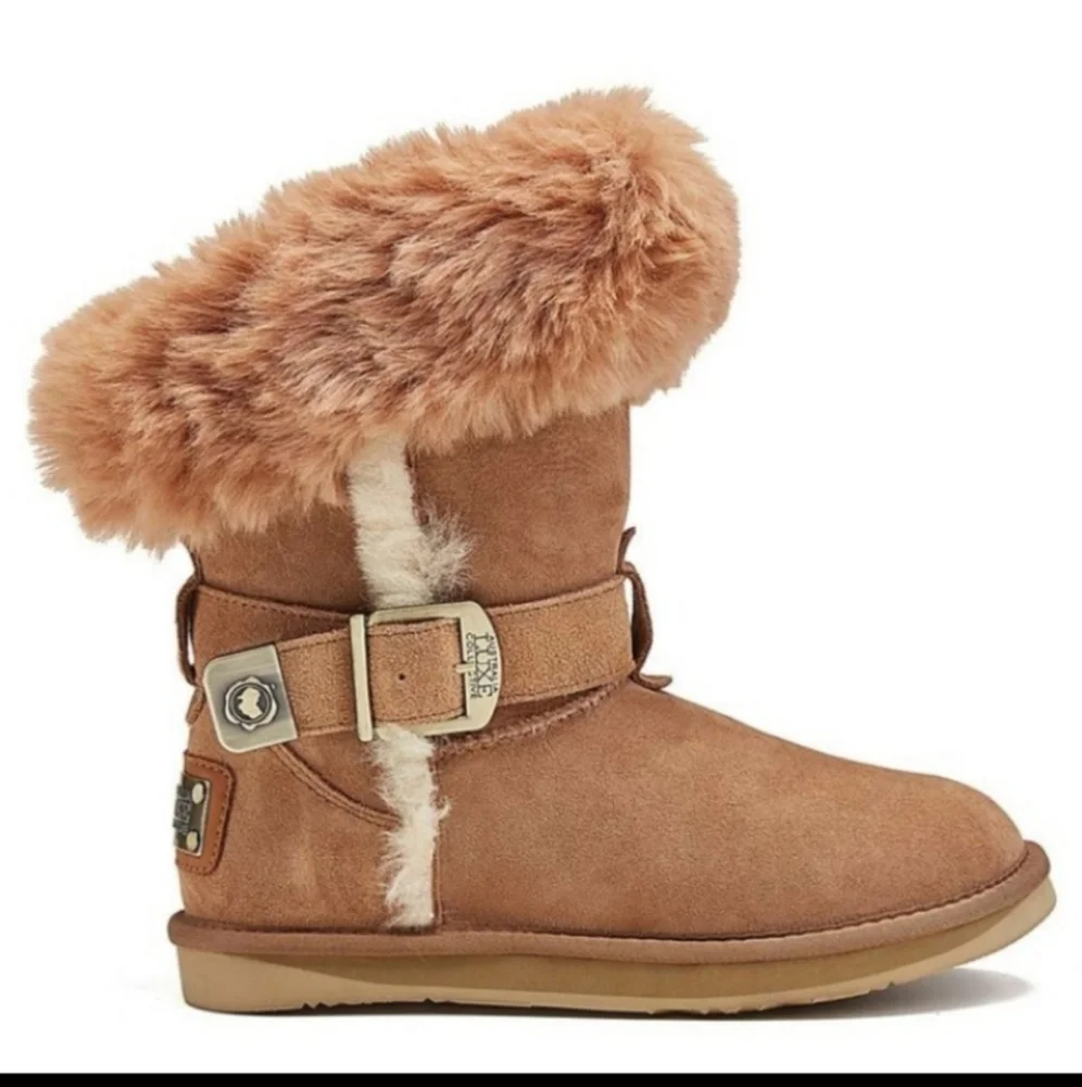 Australia Luxe Collective Tsar Short in distressed pebbled suede. #474 - Picture 4 of 6